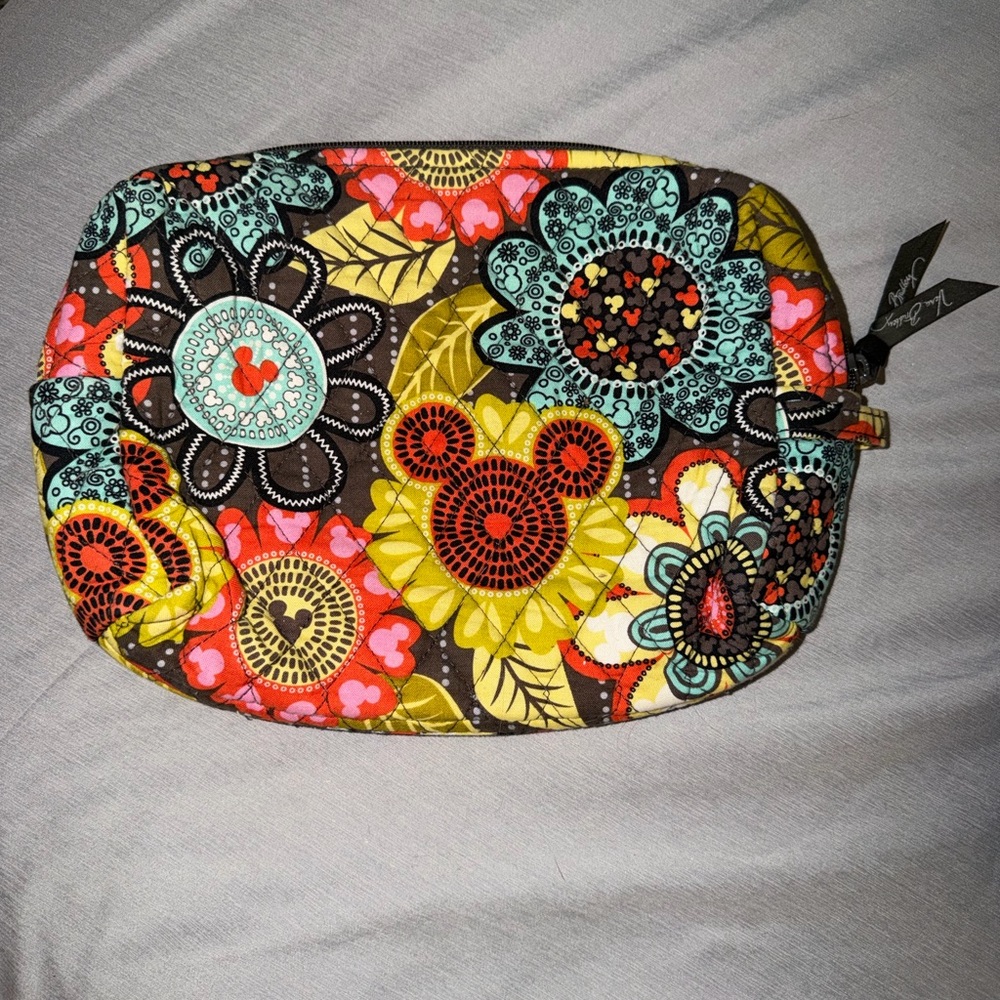 Disney Vera Bradley - Mickey's Perfect Petals Large Cosmetic Bag